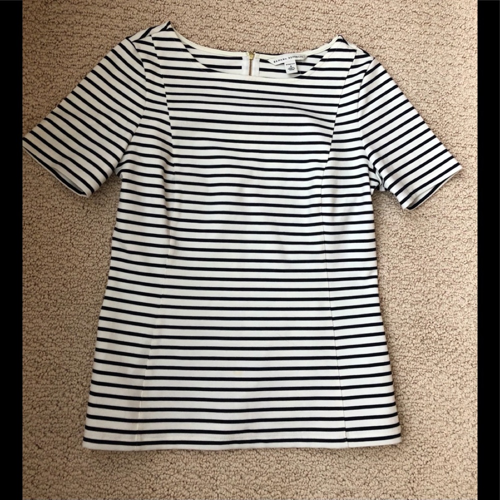 Black/white stripe top
